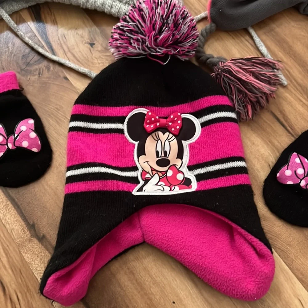 You get three! Disney Under‎ Armour Youth Girls Tobaggan Beanie Winter Bundle